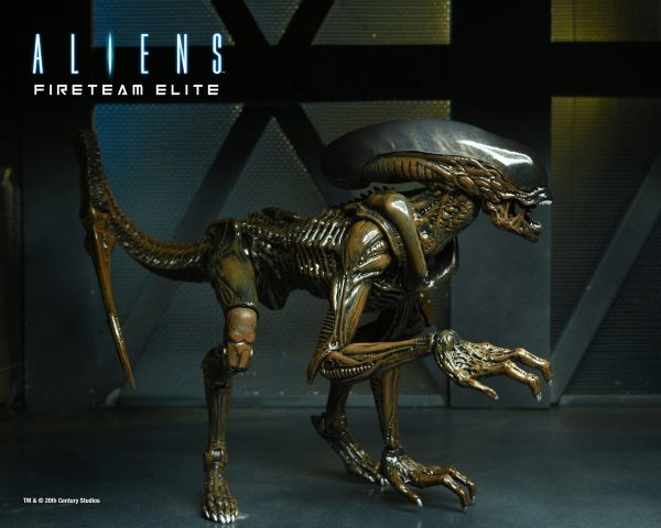 ALIENS RUNNER FIRETEAM ELITE 7″ ACTION FIGURE