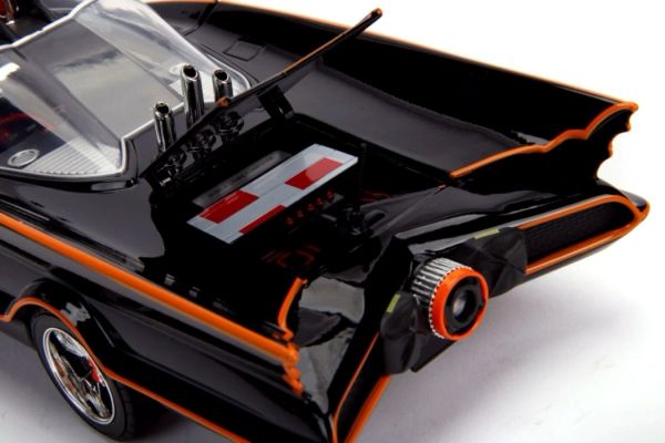 Jada Toys-Hollywood Rides 1966 Tv Series Batman Mobile 1:18 With Lights Figures
