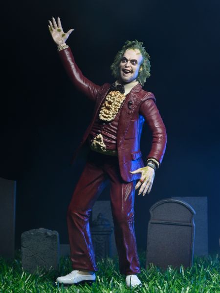 BEETLEJUICE (1988) – RED TUXEDO BEETLEJUICE – 7″ SCALE ACTION FIGURE