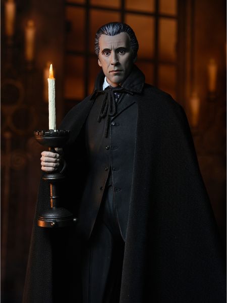 DRACULA – HAMMER FILMS: HORROR OF DRACULA (1958) ULTIMATE COUNT DRACULA – 7″ SCALE ACTION FIGURE