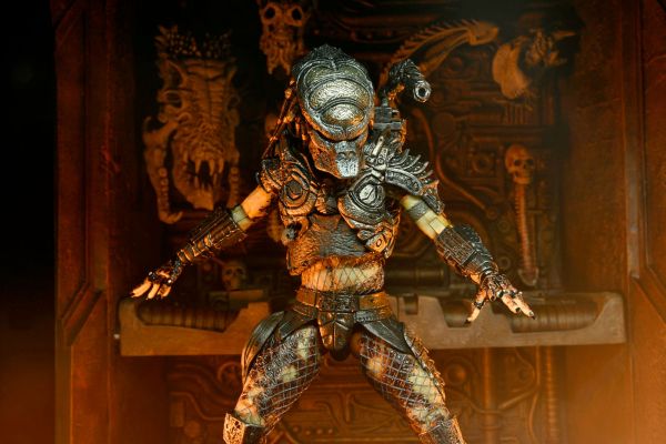PREDATOR 2 BOAR – ULTIMATE 7′ ACTION FIGURE
