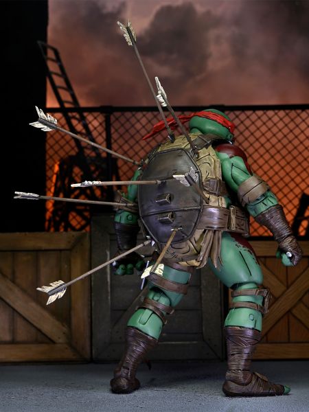 TMNT ULTIMATE FIRST TO FALL RAPHAEL (THE LAST RONIN) – 7″ SCALE ACTION FIGURE