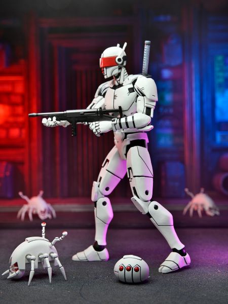 TMNT THE LAST RONIN – ULTIMATE ELITE SYNJA PATROL ROBOT – 7″ SCALE ACTION FIGURE