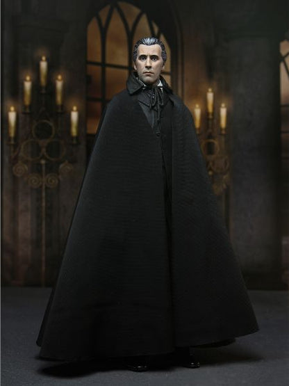 DRACULA – HAMMER FILMS: HORROR OF DRACULA (1958) ULTIMATE COUNT DRACULA – 7″ SCALE ACTION FIGURE