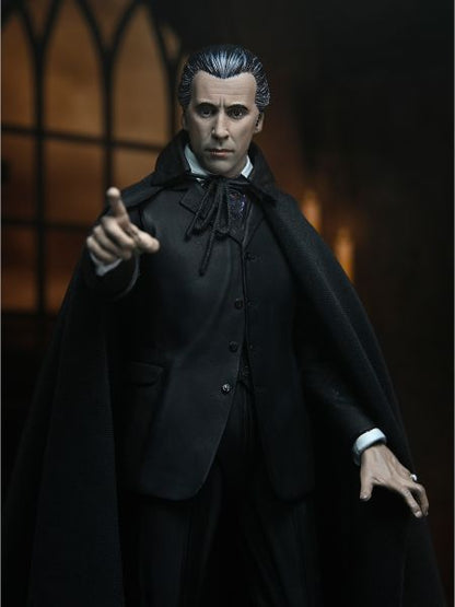 DRACULA – HAMMER FILMS: HORROR OF DRACULA (1958) ULTIMATE COUNT DRACULA – 7″ SCALE ACTION FIGURE