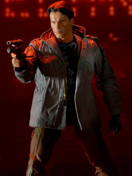 Neca-Ultimate T-800 (Tech Noir) - 7" Scale Action Figure The Terminator New